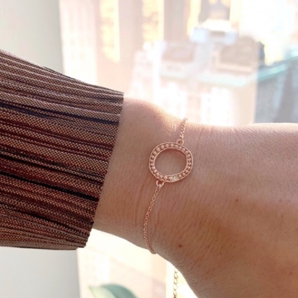 Adore Circle Braceletrose Gold/Swarovski Crystal